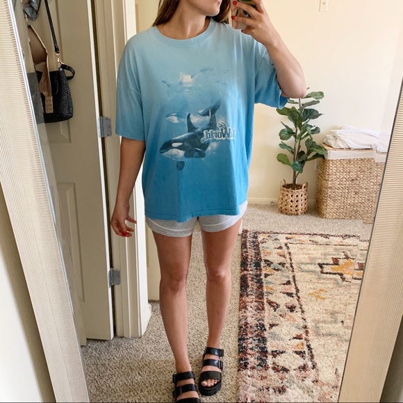 Anvil Tops - Vintage sea world orca whale tee